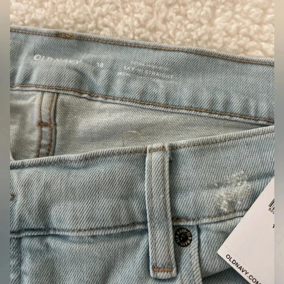 NWT | Old Navy | Extra High Rise SkyHi Straight Jean - Size 18 - Picture 3 of 6